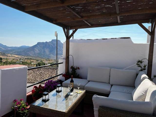 Four-Bedroom House in Vélez-Blanco, Provincia de Almería