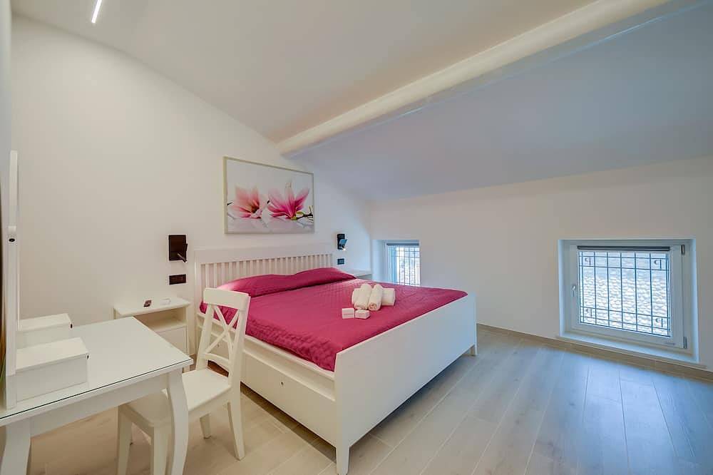 Appartement entier, Magnolia Apt - Palazzo Palermo 1817, Salionze, Italy in Valeggio sul Mincio, Province de Vérone