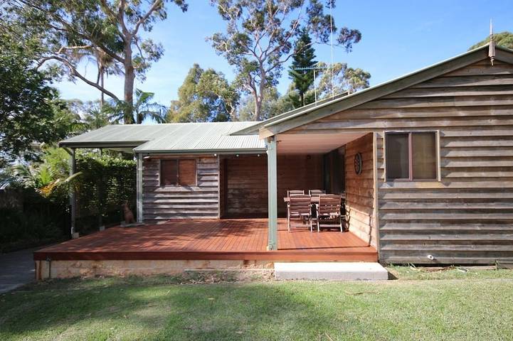Holiday home for 9 people, with garden in Huskisson