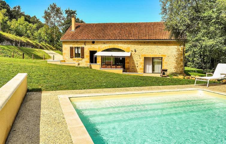 Location de vacances pour 8 personnes à Mazeyrolles - 2
