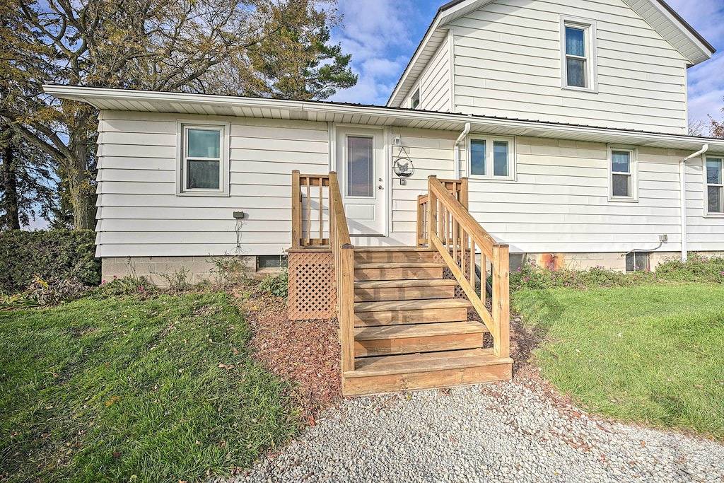 'Rise and Shine Farm' in Goshen w/ Bbq & Fire Pit! in Elkhart County