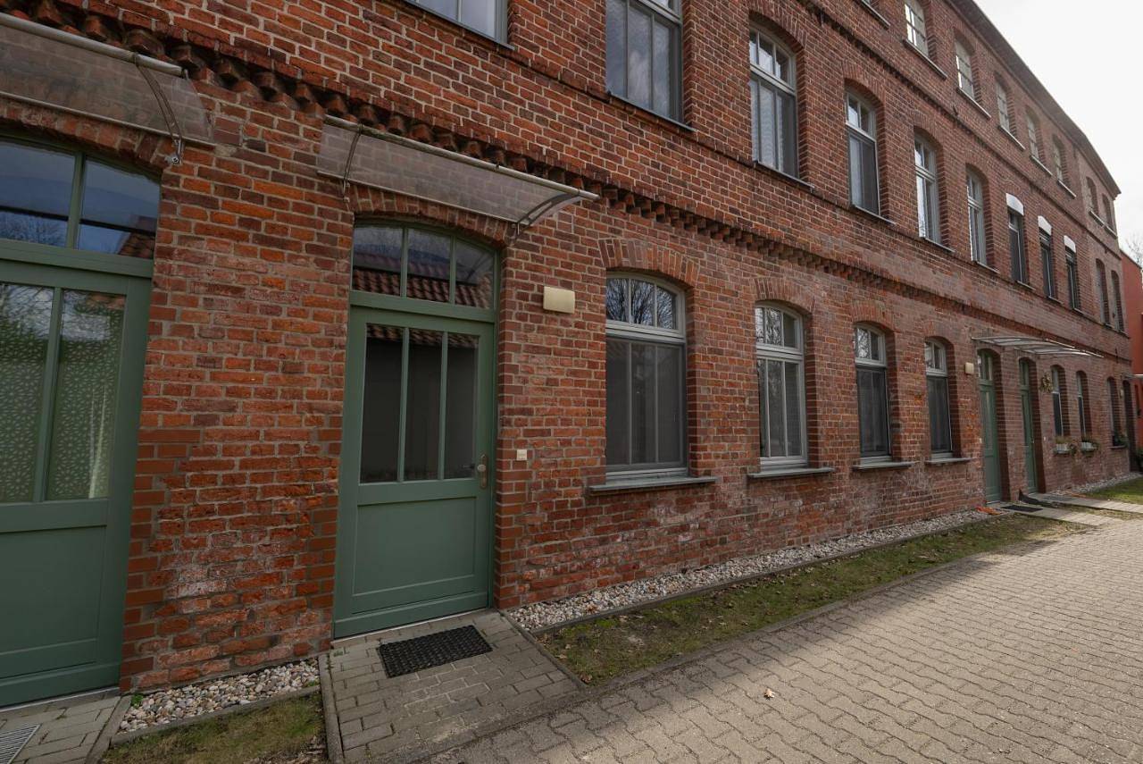 Ganze Wohnung, Fabrik68 - ganzes Haus 3 Schlafzimmer 2 Bäder in Peitz, Peitz (Geimende)