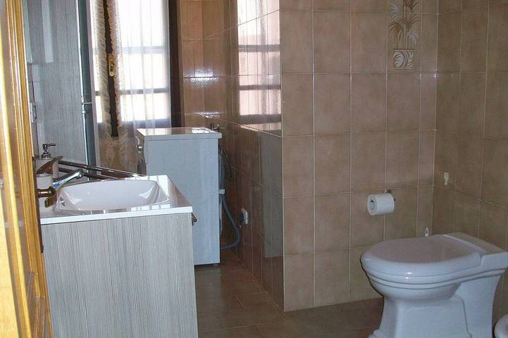 Ferienhaus für 7 Personen, mit Garten und Pool sowie Terrasse in Chia - 4