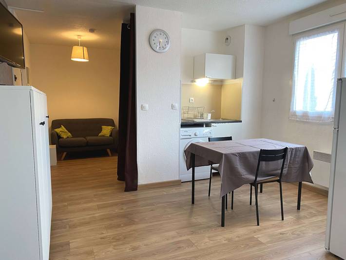 Gîte pour 2 personnes, avec balcon, animaux acceptés dans Thermes Athéna - 2