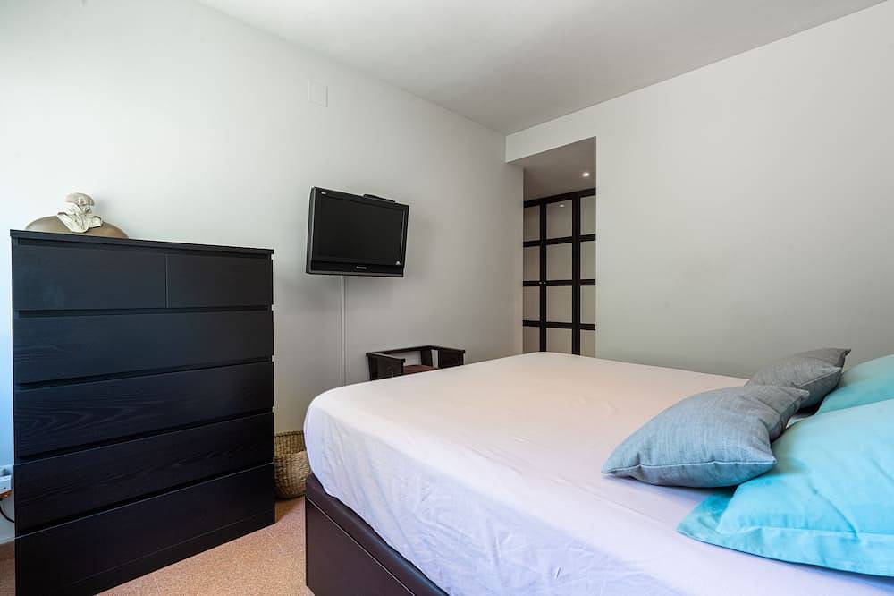 Ganze Wohnung, Cozy 1-bedroom apartment in lovely Calella with Ac, Wifi in Calella, Costa del Maresme