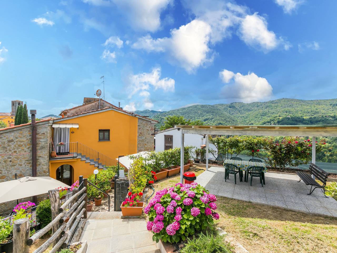 Ganze Wohnung, Poggetto 1 in Pescia, Pistoia Provinz