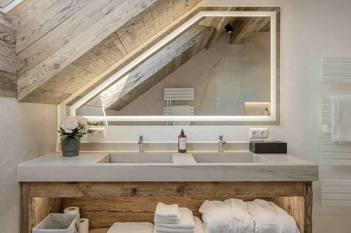 Panoramanest - Penthouse Apartment in Strobl, Bezirk Salzburg-Umgebung