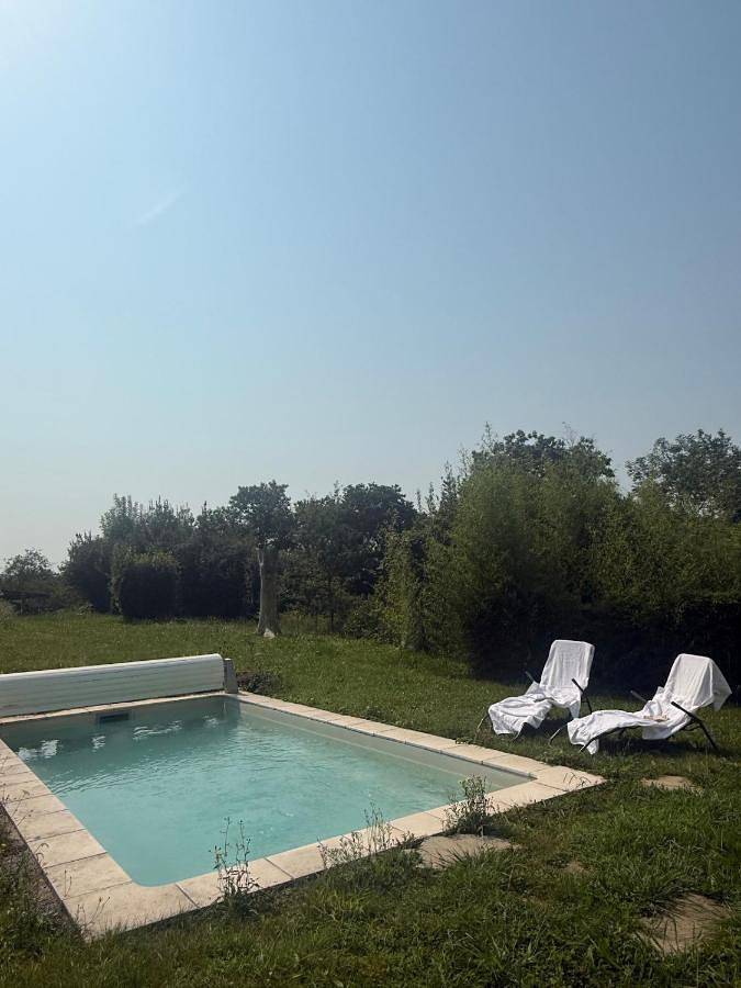 Gîte pour 2 personnes, avec jardin ainsi que jacuzzi et piscine à Ainhoa - 4