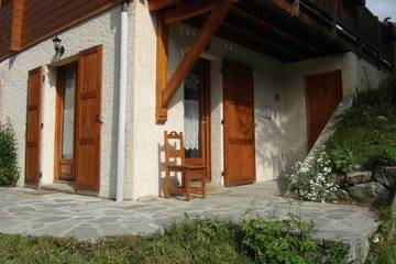 Chalet pour 3 personnes, avec terrasse, animaux acceptés à Les Orres