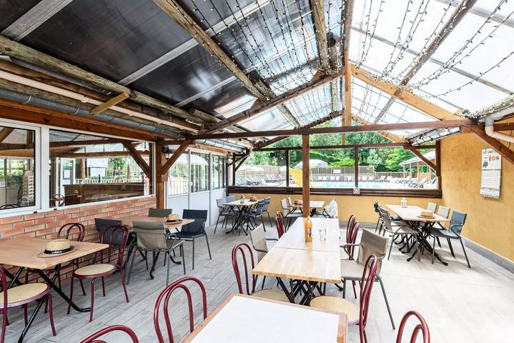 Chalet pour 4 personnes, avec piscine et vue en Ardèche - 3