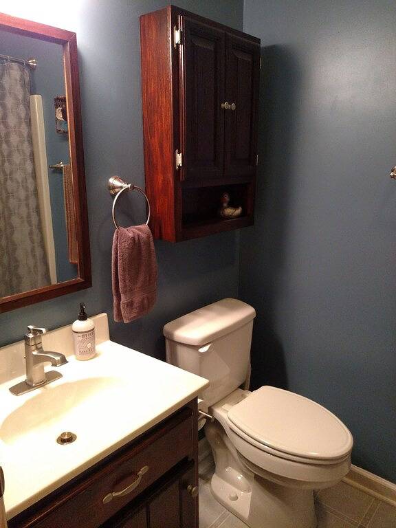 ★ Peaceful View ★ Serene & Cozy ★ Creek ★ Fire-pit ★ Fireplace ★ Wifi ★ in Blue Ridge Parkway, Ashe County