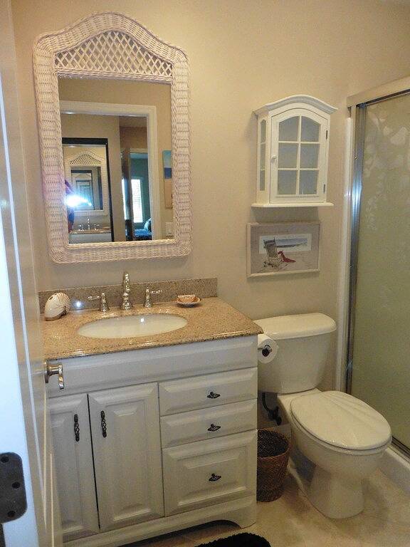 Ganze Wohnung, Panoramische Ocean View Condo - Wanderung Zum Strand in Fort Pierce, Hutchinson Island