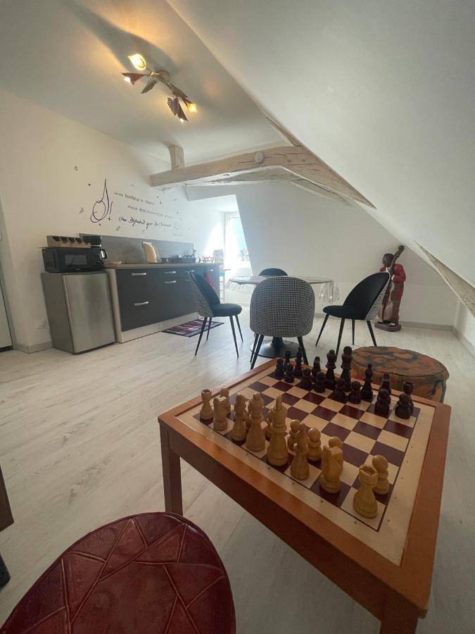 Two-Bedroom Apartment in Le Mans, Sarthe