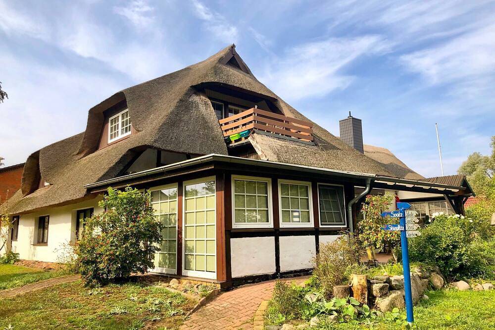 Ganze Wohnung, Haus 1795 Specht - Haus 1795 Specht in Wustrow, Fischland