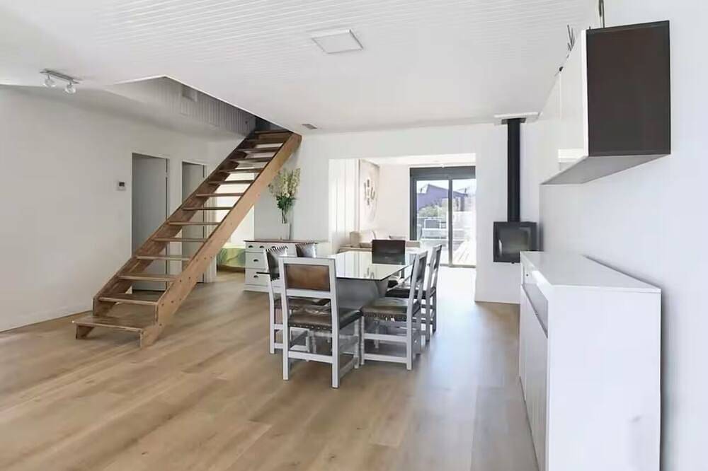 Maison 4 pièces avec piscine in Le Crès, Côte d'Améthyste