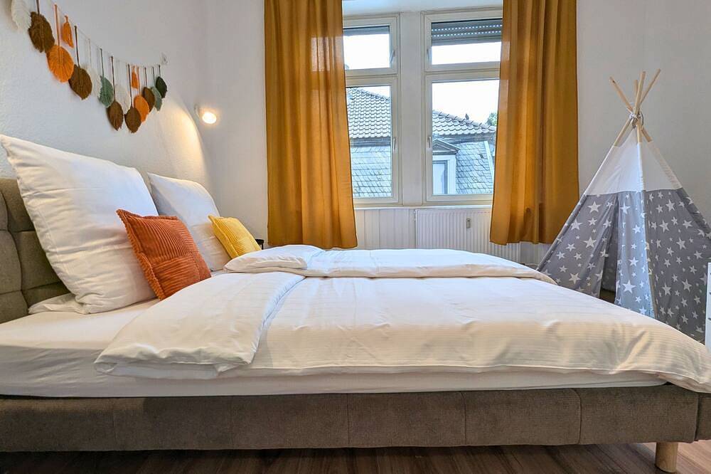 Ganze Wohnung, Familienfreundliche Unterkunft - zentral gelegen in Kaiserslautern, Saar-Nahe-Bergland