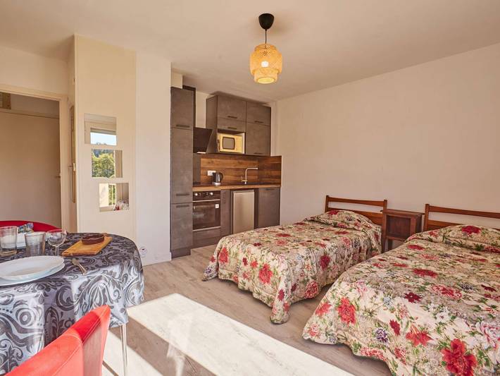 Ganzes Studio, Klimatisiertes Studio - 2 Pers. nahe Thermen in Cazaubon, Gers