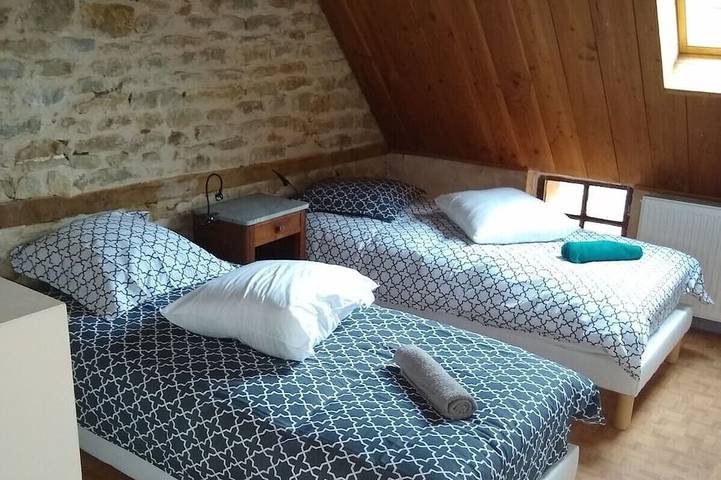 Gîte pour 8 personnes, avec terrasse et jardin à Nolay - 3