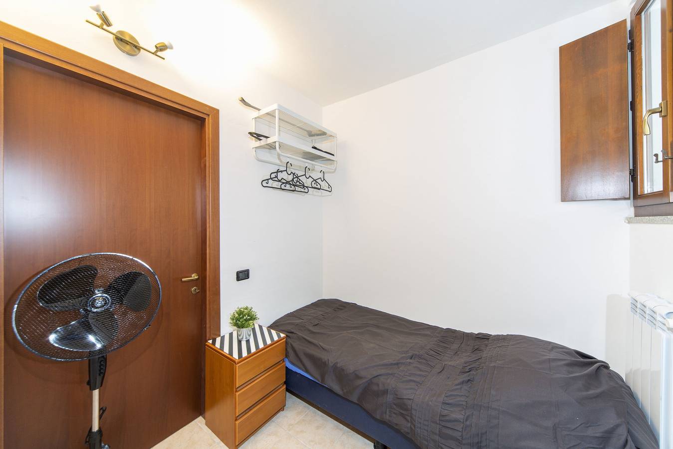 Ganzes Studio, Camelia 30 in Acquaseria, Comune di San Siro