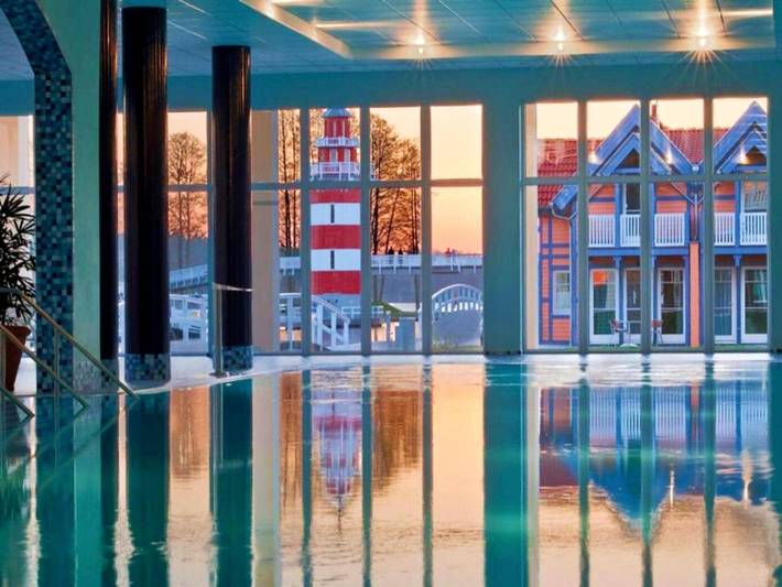 Ferienwohnung für 2 Personen, mit Balkon und Sauna sowie Pool, kinderfreundlich im Ruppiner Land
