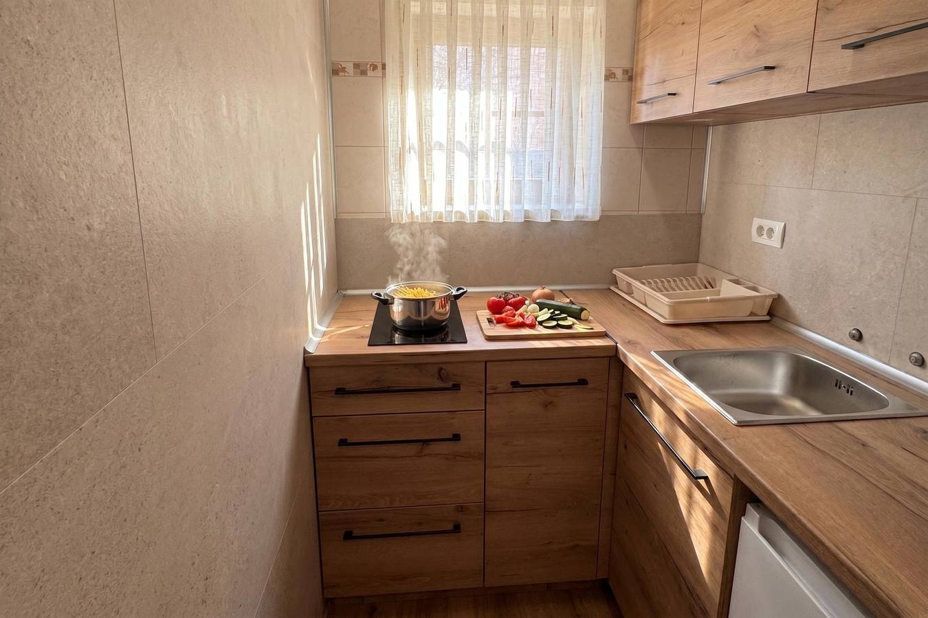 Ganze Wohnung, Ferienwohnung für 5 Personen mit Terrasse in Innerkrain-Karst
