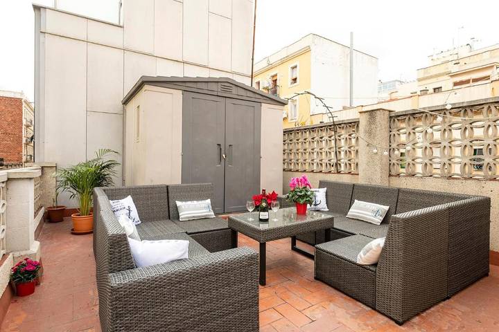 Ferienhaus für 8 Personen, mit Terrasse, mit Haustier in Barcelona - 2