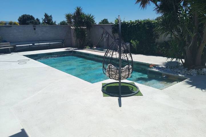 Maison de vacances pour 7 personnes, avec terrasse ainsi que jardin et jacuzzi - 1