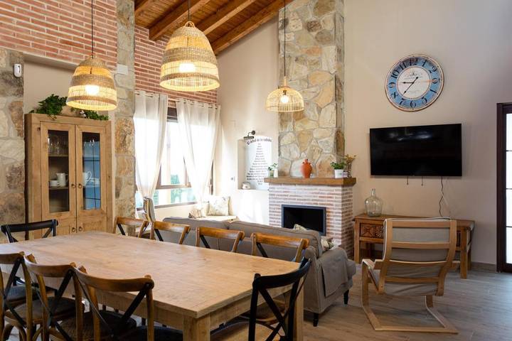 Casa de vacaciones para 12 personas, con jardín además de piscina y vistas en Provincia de Toledo - 4