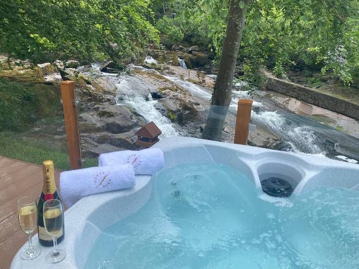 Casa de vacaciones para 4 personas, con balcón y jacuzzi - 1