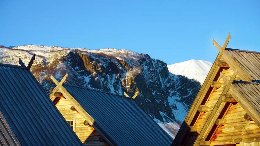 Ferienhaus für 8 Personen, mit Ausblick und Garten, mit Haustier in Lyngen - 2