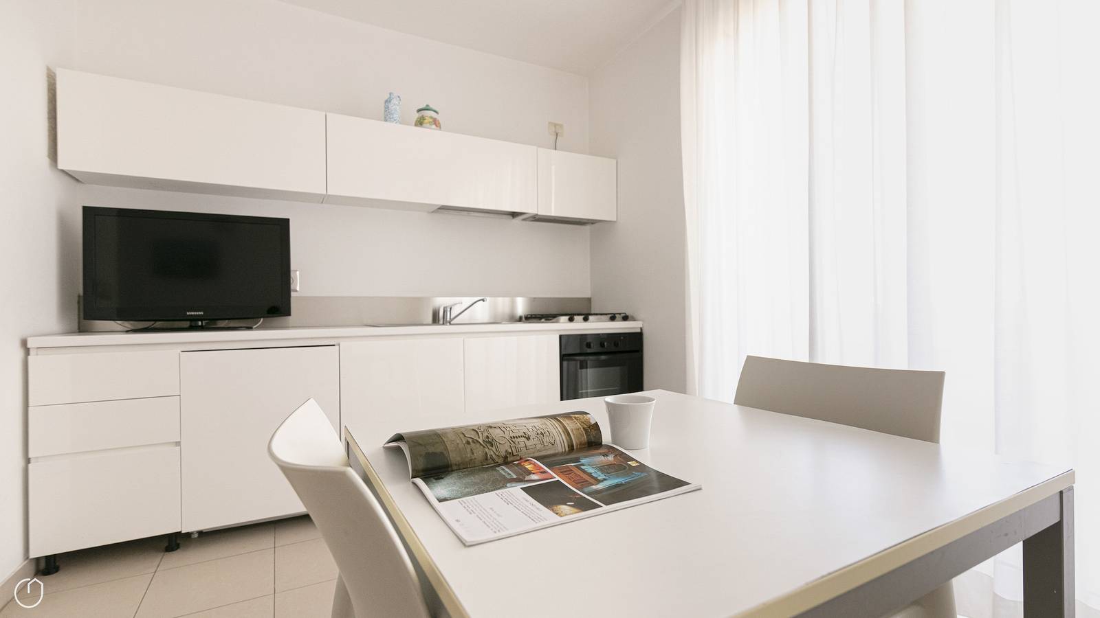 Ganze Wohnung, Ferienwohnung für 4 Personen mit Pool in Marina Di Vasto, San Salvo Marina