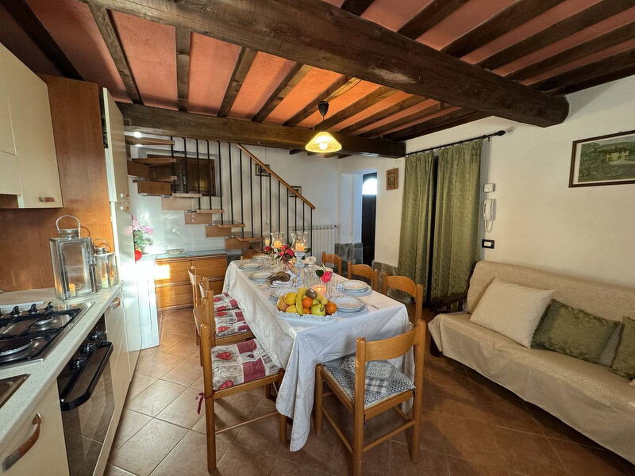 Feriehus for 8 personer med hage in Buti, Provinsen Pisa