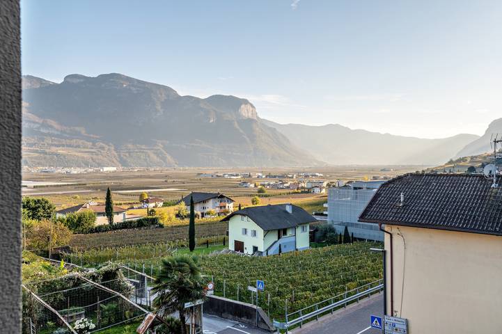 Appartement entier, Appartement "Karin - Lagrein" avec terrasse commune et Wi-Fi in Termeno sulla Strada del Vino, Massif de Non