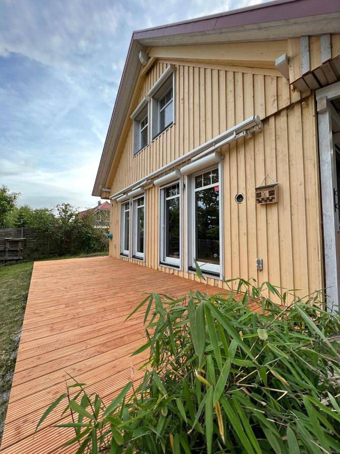 Location de vacances pour 5 personnes, avec vue et jardin à Tanne