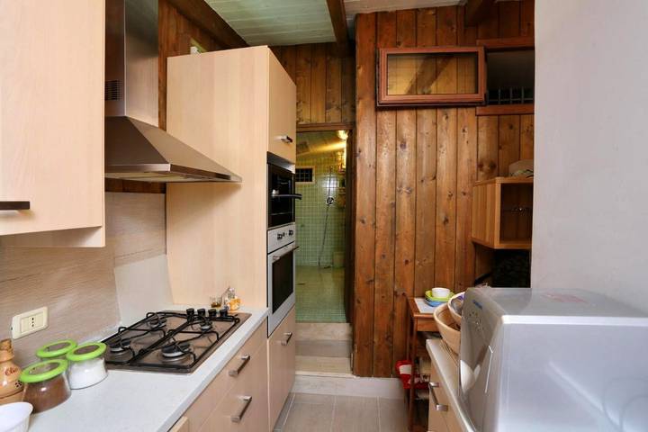 Gîte pour 8 personnes, avec jardin et vue, adapté aux familles à Castellana Grotte - 2