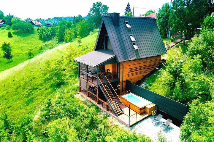 Ferienhaus für 6 Personen, mit Pool und Sauna sowie Whirlpool in Zagreb