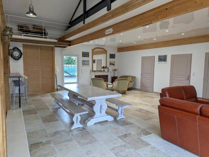 Location de vacances pour 8 personnes, avec jardin à Dirac - 2