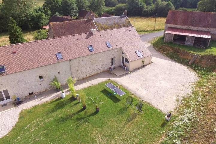 Gîte pour 10 personnes, avec terrasse
