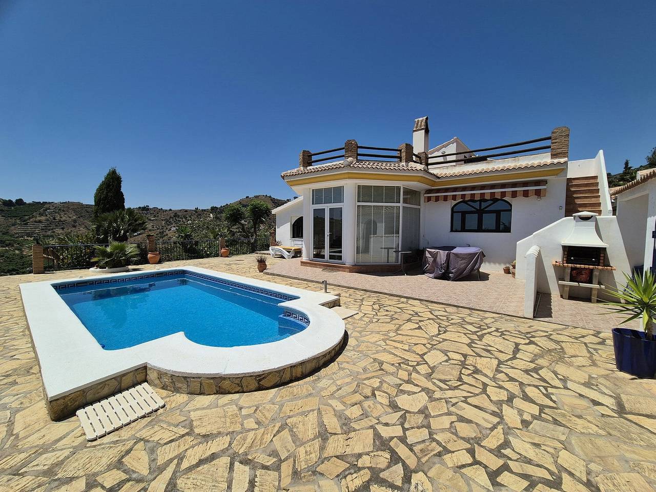 Feriehus for 6 personer med have in Cómpeta, Costa del Sol