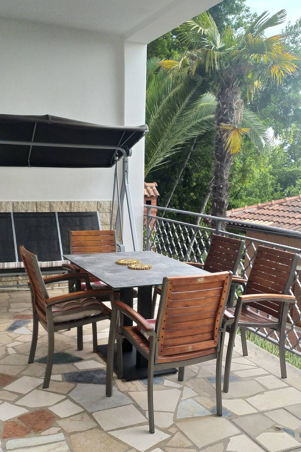 Ganze Wohnung, 1-Zimmer-Ferienwohnung am Strand Medveja (Opatija) A-7722-b in Medveja, Lovran