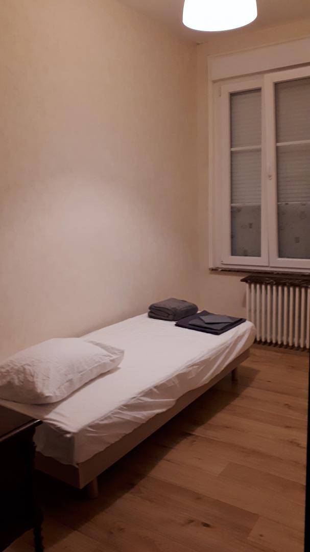 Gîte pour 6 personnes, avec jardin à Haybes - 3