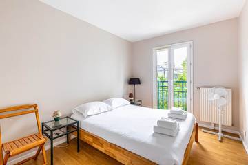 Appartement De Vacances pour 4 Personnes dans Courbevoie, Hauts-de-Seine, Photo 4