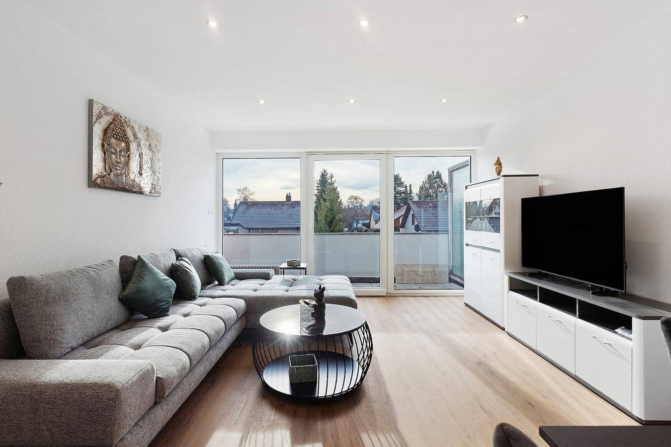 Ganze Wohnung, Apartment '2' mit Gemeinschaftsgarten, Balkon und Wlan in Bad Dürrheim, Mittlerer Schwarzwald