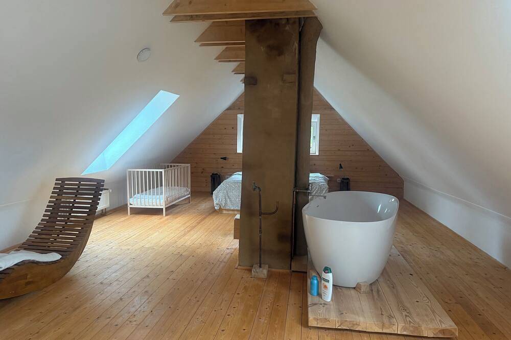 Helles 110m2 Gästehaus liebevoll eingerichtet mit großem Garten viel Natur in Schwarmstedt, Aller-Leine-Tal