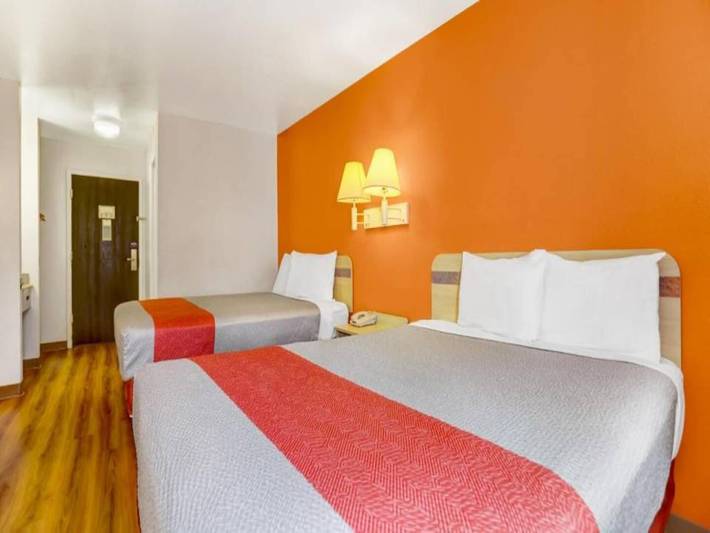 Apartamento entero, 2 camas tamaño queen | No fumadores in Espanola, Condado de Río Arriba