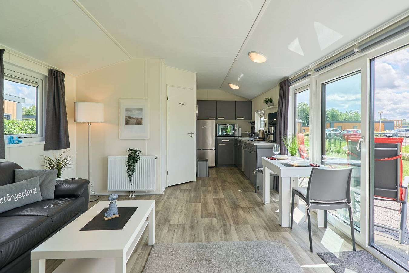 Freistehendes Ferienhaus Seewind mit eingezäuntem Grundstück am See in Süsel, Ostholstein