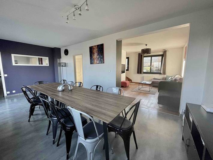 Gîte pour 12 personnes, avec jardin ainsi que jacuzzi et terrasse dans Saône-et-Loire - 4