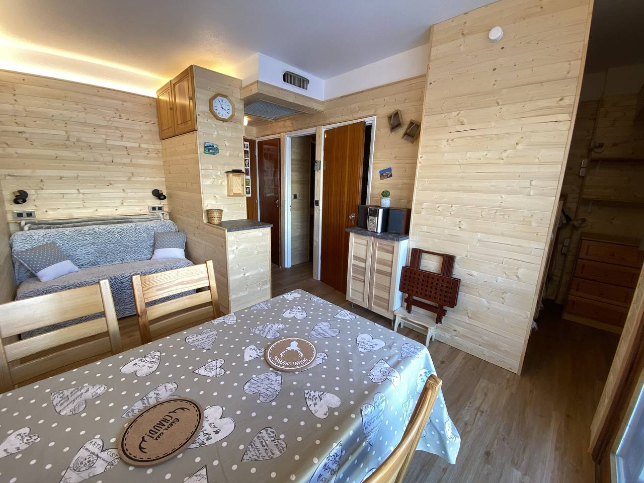 Hel studio-lejlighed, Studio “La Cachette De Marmotte & Myrtille” with Mountain View and Balcony in La Toussuire, Fontcouverte-la-Toussuire