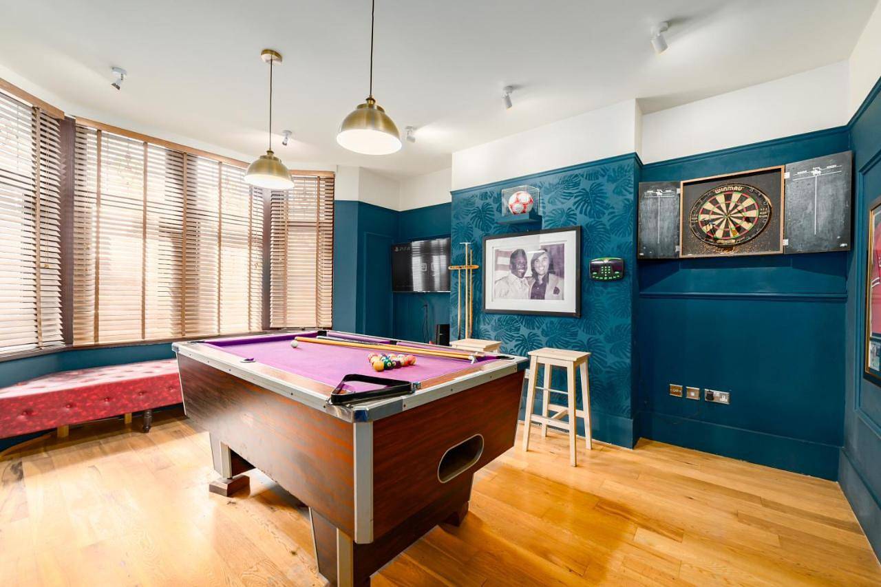 Four-Bedroom House in Cardiff, Cardiff region