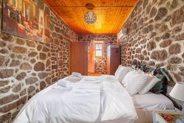 Camping für 4 Personen in Ägina, Region Attika, Bild 1